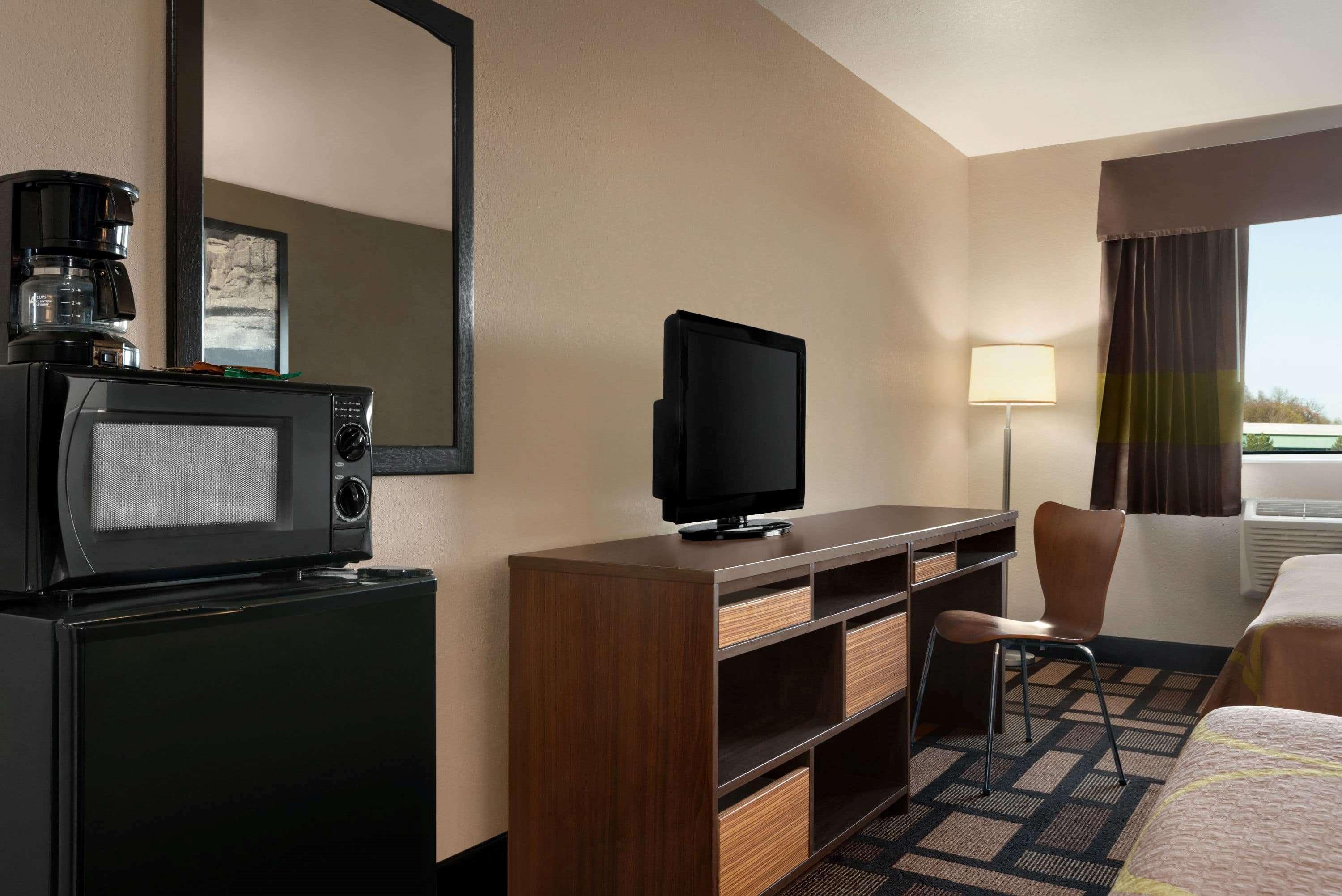 Super 8 By Wyndham Akron S/Green/Uniontown Oh Eksteriør bilde